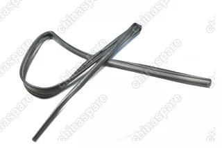 Уплотнитель двери передней левой Derways