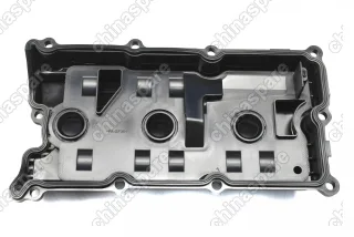 Крышка клапанная VQ40DE Nissan Navara / Pathfinder RH