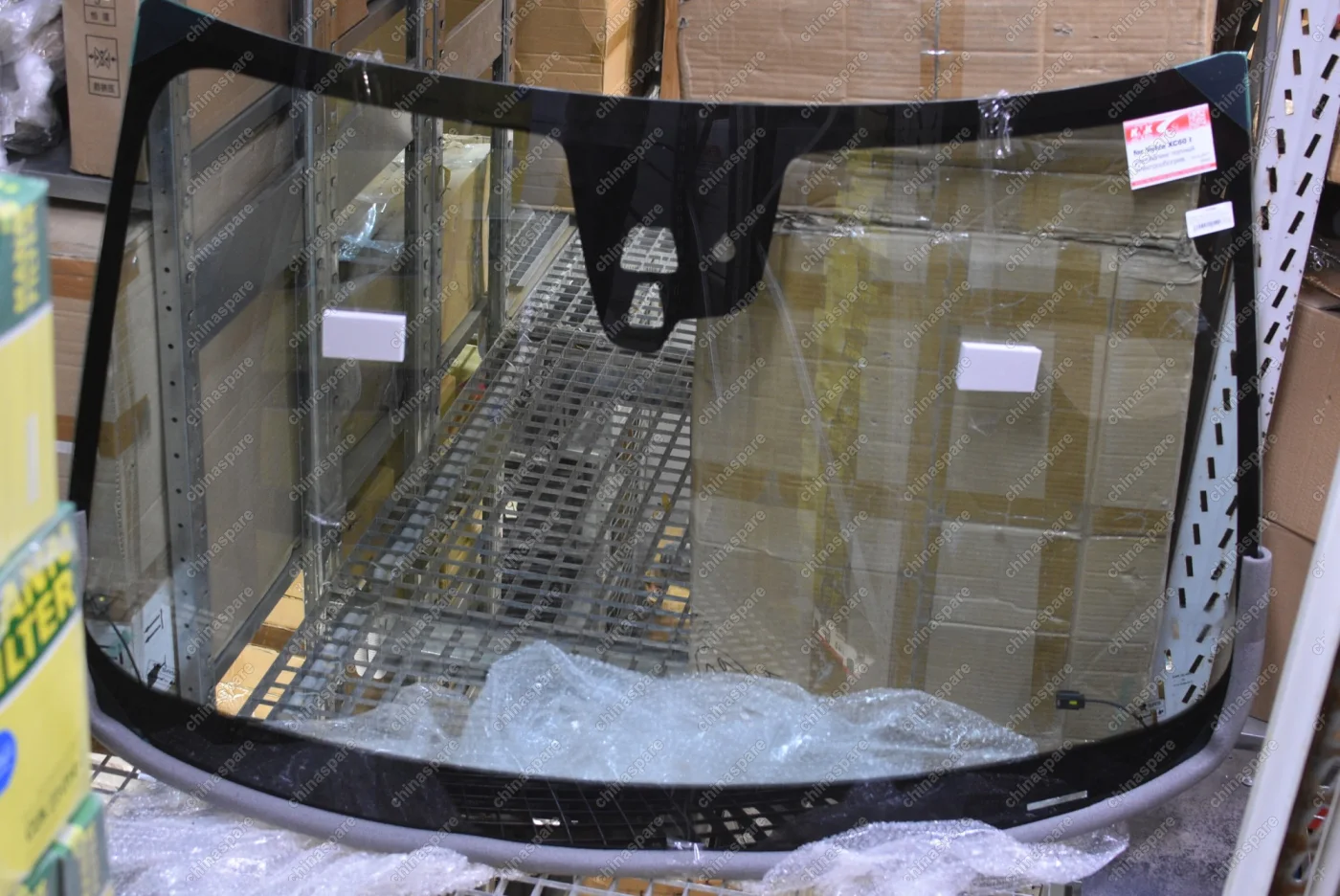 Стекло лобовое Volvo XC60 рестайлинг 5D SUV 2013-2017 (датчик дождя и света)