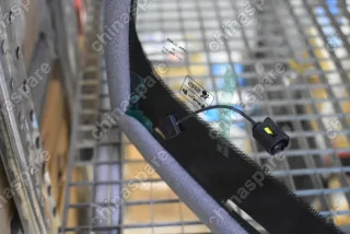 Стекло лобовое Volvo XC60 рестайлинг 5D SUV 2013-2017 (датчик дождя и света)