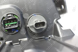 Фара головного света правая в сборе Haval F7 оригинал