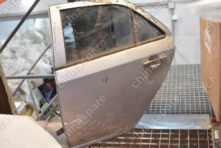 Дверь задняя левая в сборе Geely MK (уценка)