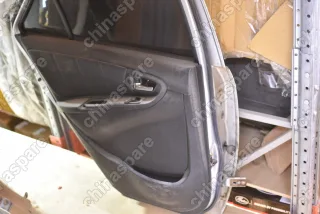 Дверь задняя левая в сборе Geely MK (уценка)