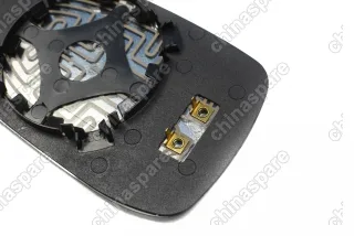 Элемент зеркальный правый с обогревом Chery Eastar