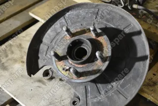 Кулак поворотный задний левый (со ступицей и пыльником) Opel Insignia 4WD