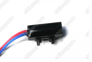 Микропереключатель замка дверей левый VAG