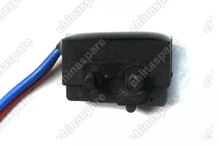 Микропереключатель замка дверей левый VAG