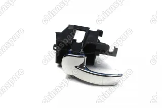 Ручка двери внутренняя левая Nissan Navara Pathfinder