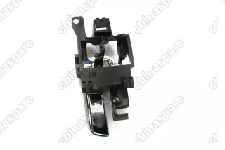 Ручка двери внутренняя правая Nissan Navara Pathfinder