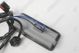 LR020997 Кнопка открывания багажной двери Freelander