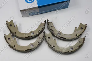 Колодки стояночного тормоза Zekkert Chery Fora