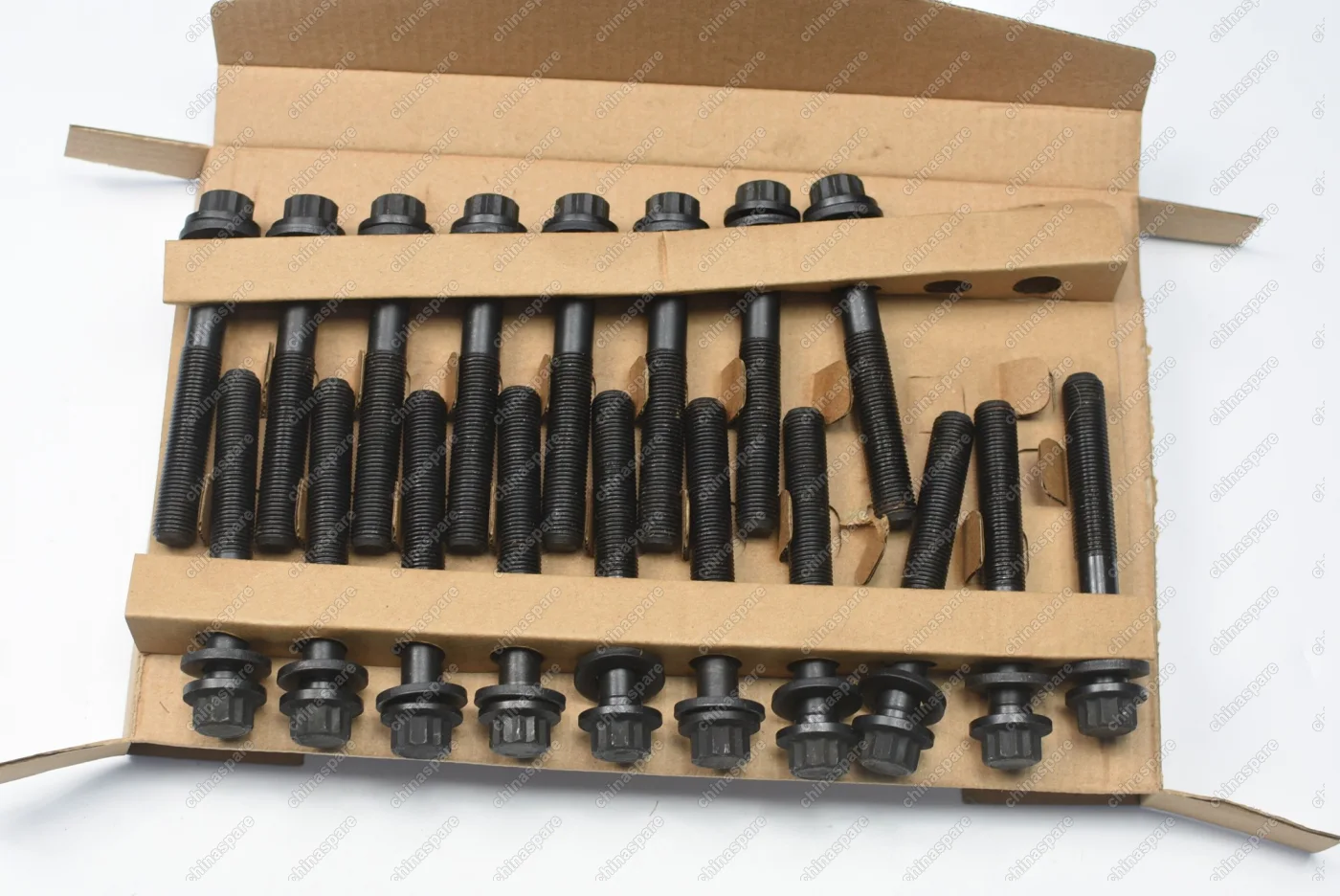 Болт ГБЦ (комплект) Mitsubishi 4D56-U