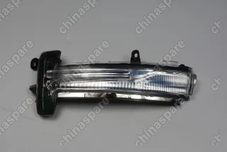 Повторитель в зеркало левый Volvo XC60 2008-2017