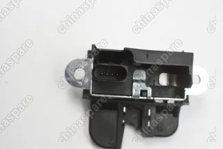 Замок багажника Volkswagen / Seat