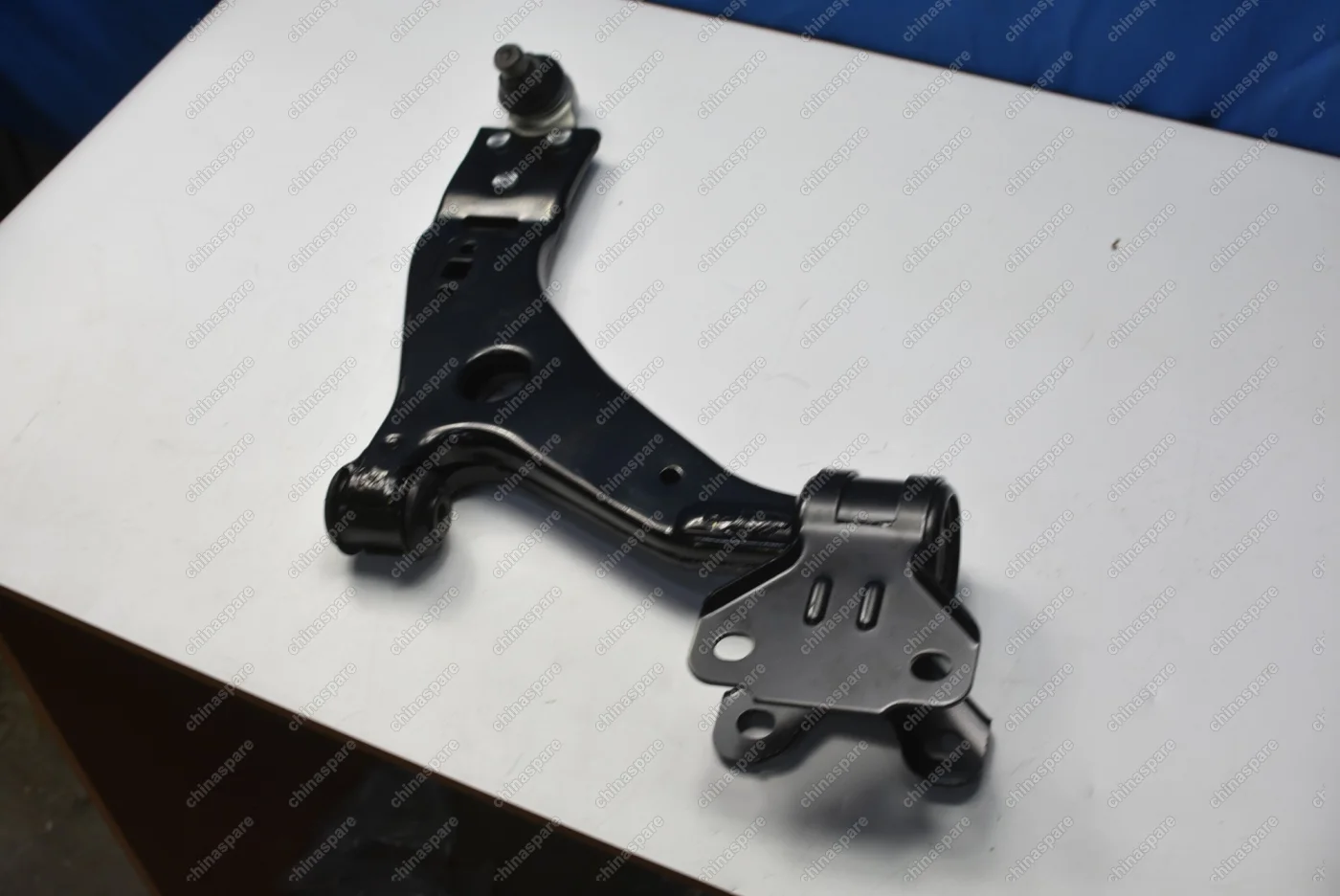 Рычаг передний правый Ford Focus lll C-Max ll Grand C-Max CB7/CB8 5,3кг BV61-3A424-EPA