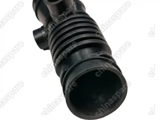 Патрубок воздушный Mitsubishi Pajero Sport 6G72