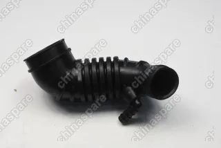 Патрубок воздушный Mitsubishi L200 KB4T 4D56