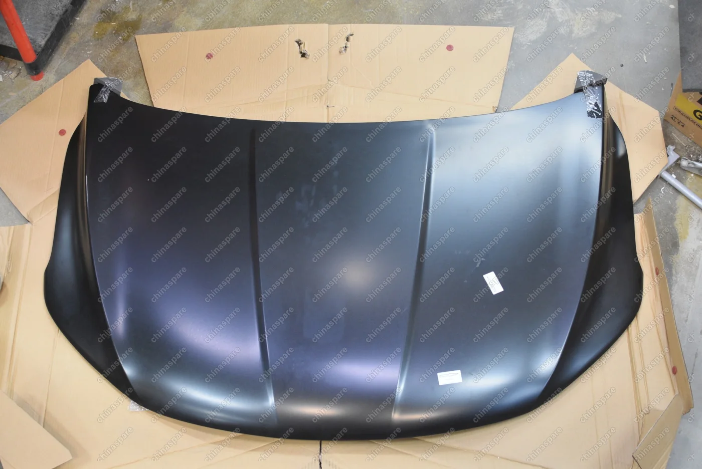 Капот Geely Coolray (уценка)