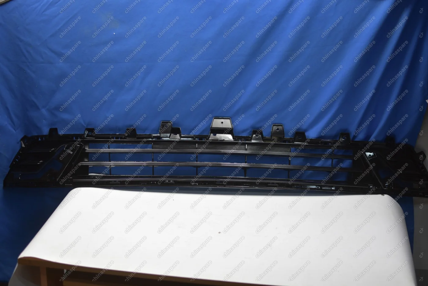 Решетка бампера переднего центральная Haval Jolion