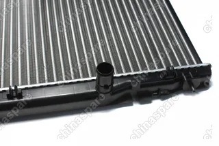 Радиатор охлаждения двигателя Toyota Camry C40 06- (АКПП)