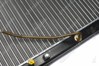 Радиатор охлаждения двигателя Toyota Camry C40 06- (АКПП)