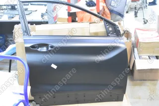 Дверь передняя правая Geely Coolray (уценка)