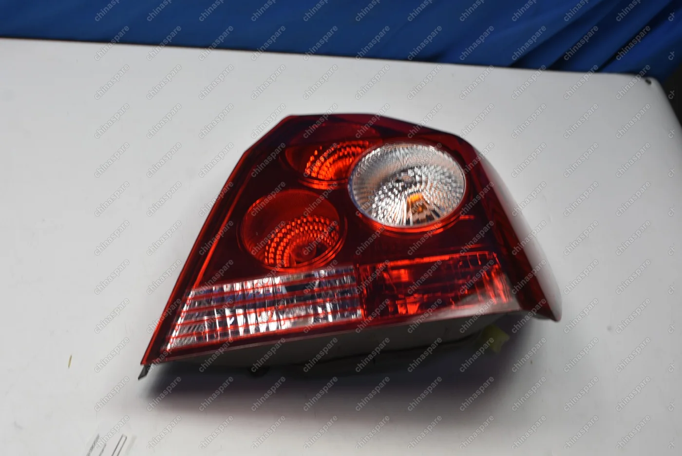 Фонарь задний правый Geely MK (уценка)