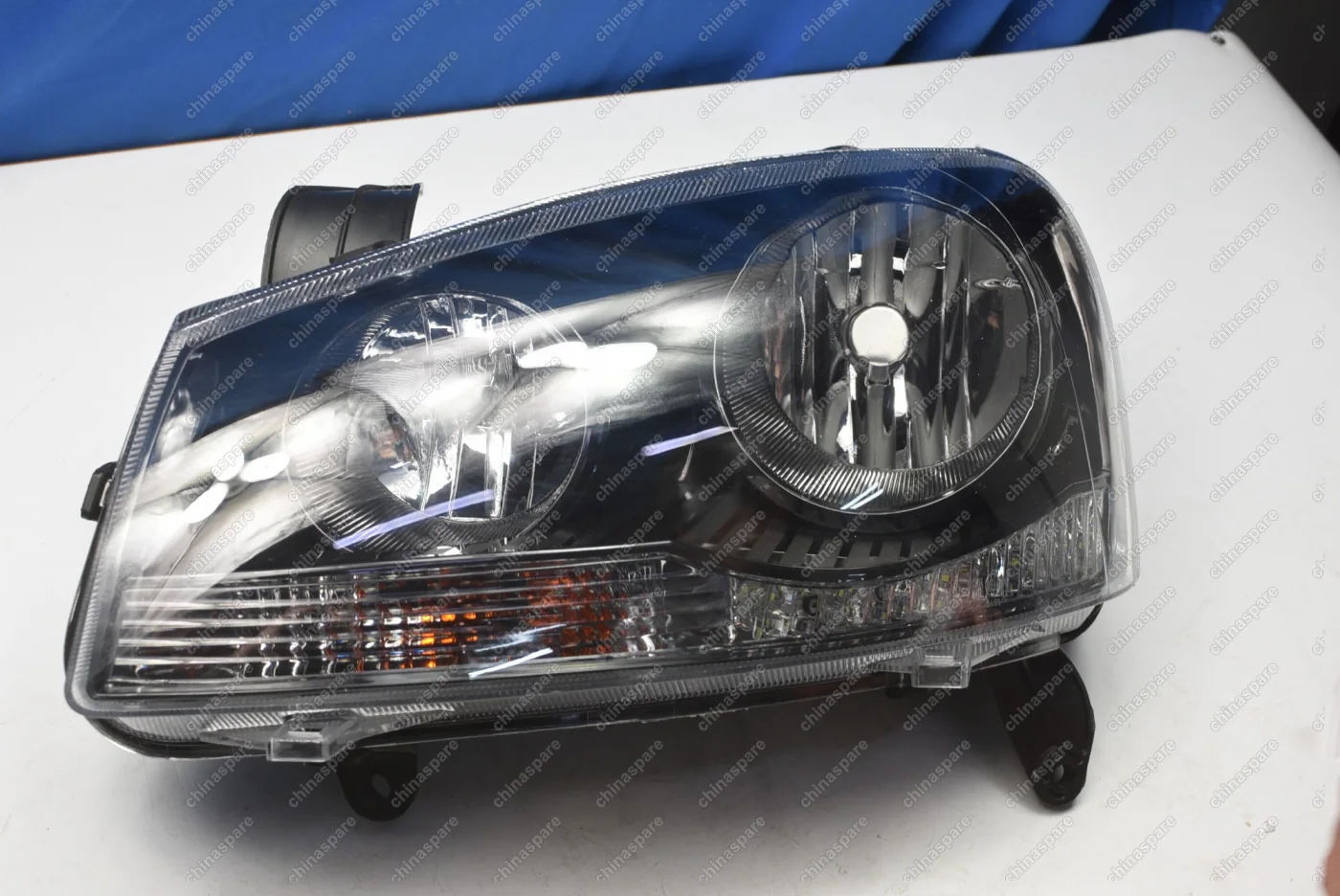 Фара головного света левая Great Wall Wingle 5