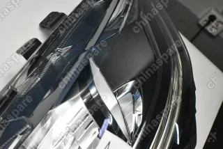 Фара головного света правая в сборе Haval F7 (уценка)