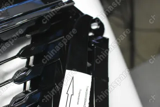 Решетка радиатора Chery Tiggo 4 FL (уценка)