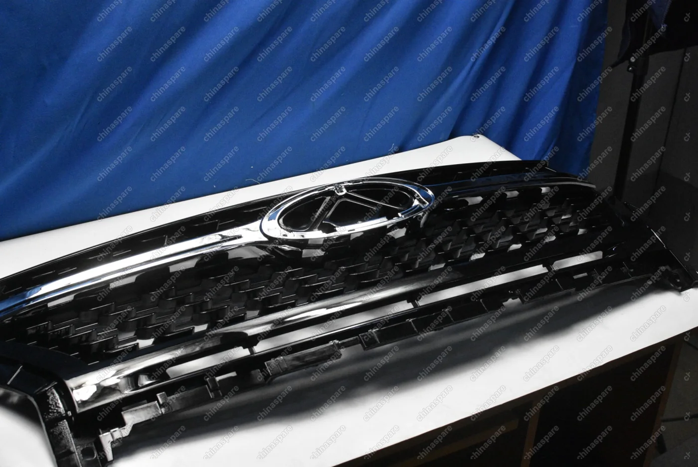 Решетка радиатора Chery Tiggo 4 FL (уценка)