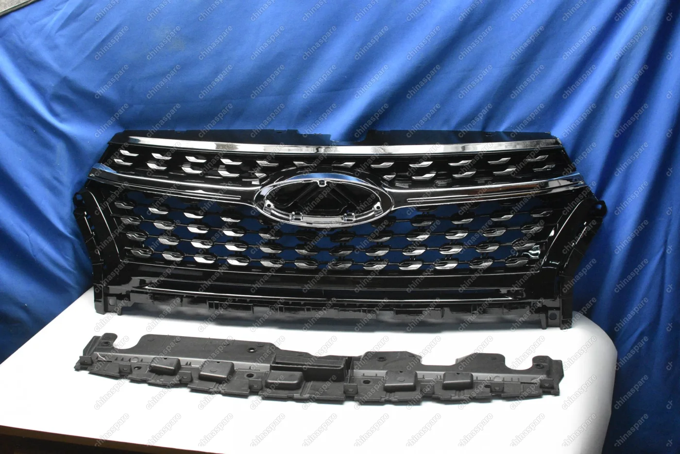 Решетка радиатора Chery Tiggo 4 FL