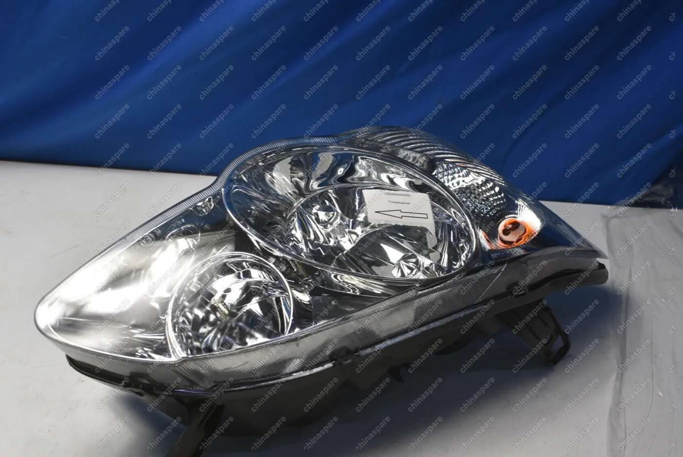 Фара головного света правая BYD F3, F3-R (уценка)