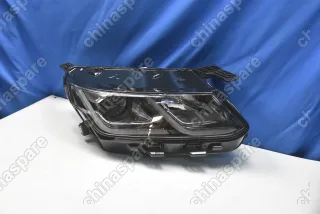 Фара головного света правая (галоген) Geely Coolray