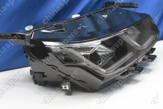 Фара головного света правая (галоген) Geely Coolray