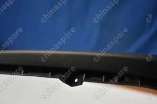 Спойлер бампера переднего средний Geely Coolray (уценка)