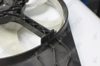 Электровентилятор правый Geely MK/MK Cross Derways (уценка)