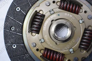 Комплект сцепления (с выжимным подшипником) Brilliance M2 1,8 PHC Valeo