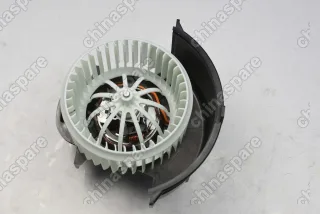 Мотор отопителя передний Volkswagen Touareg I / Audi Q7 / Porsche Cayenne 02-10