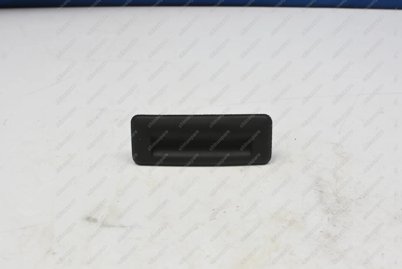 Кнопка багажника Skoda