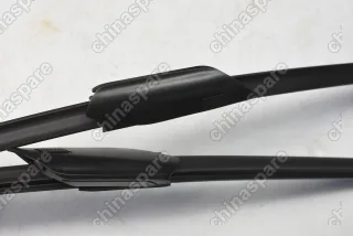 Щетки стеклоочистителя LYNX (580 + 450 мм) Chery Tiggo 8 Pro