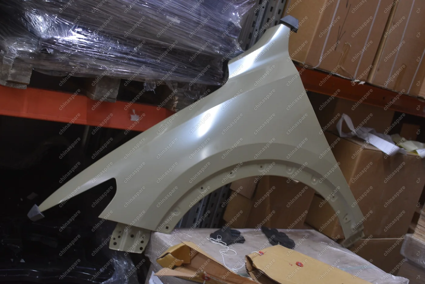 Крыло переднее левое Haval F7 (уценка)