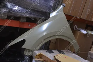 Крыло переднее левое Haval F7 (уценка)