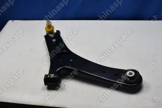 Рычаг передний правый Luxgen 7