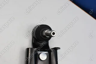 Рычаг передний правый Luxgen 7