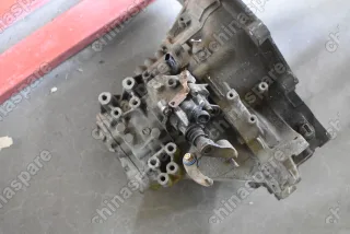 Коробка передач (механическая) Mitsubishi Lancer 9 F5M4 1,6