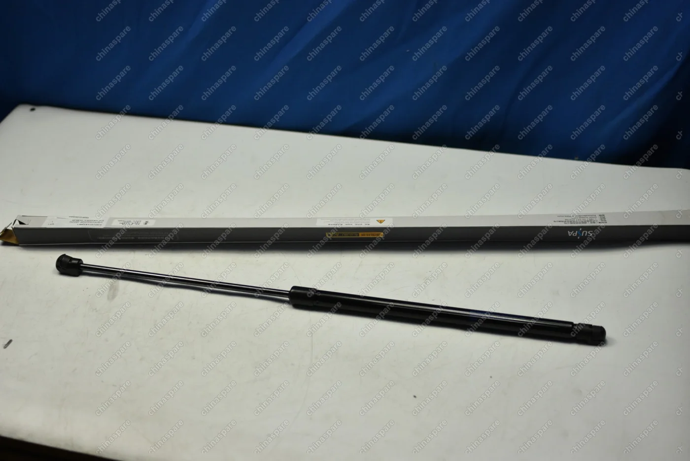 Амортизатор двери багажника левый Haval F7