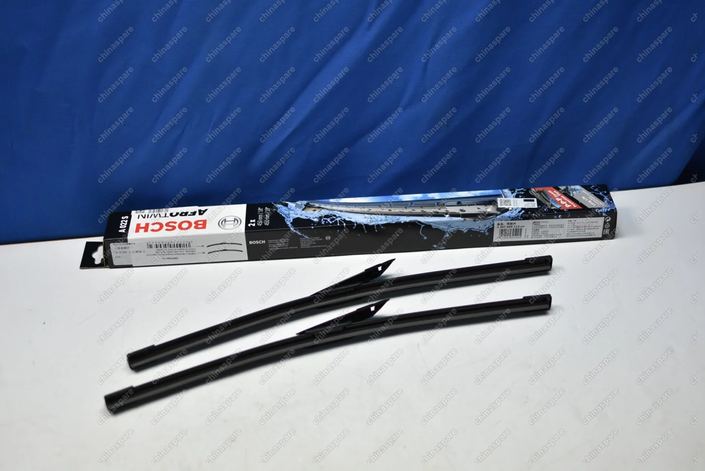 Щетки стеклоочистителя Bosch AeroTwin (Aeroclip 450+450 мм) Tank 300