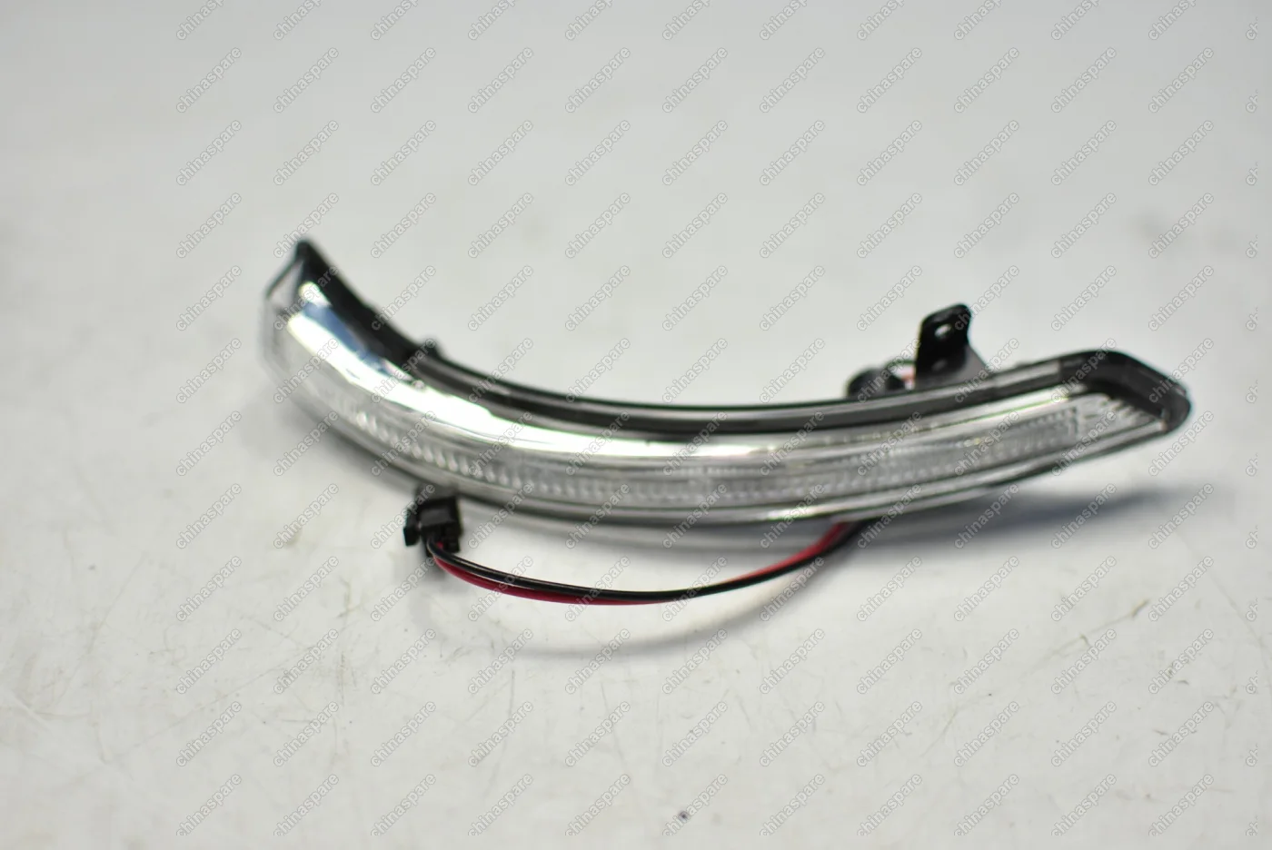 Повторитель поворота левый (в зеркало) Lifan Solano 2