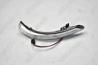 Повторитель поворота левый (в зеркало) Lifan Solano 2